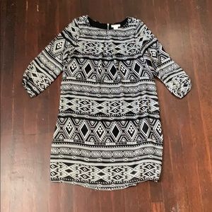 Tribal Pattern Knee Length Dress